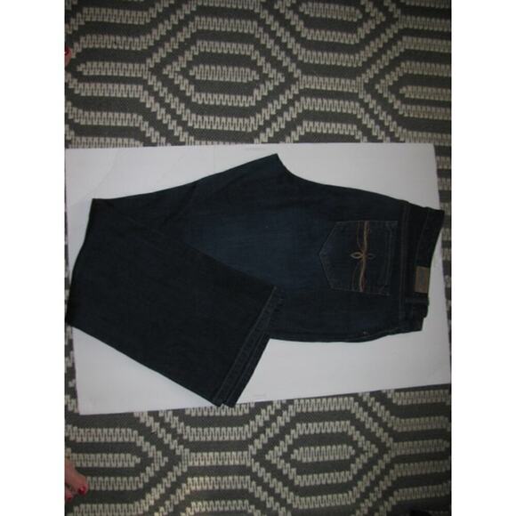 Smith Blue Jeans size 16 relaxed fit. Waist 41” Rise 9.5” 31” inseam Straight - Picture 8 of 8